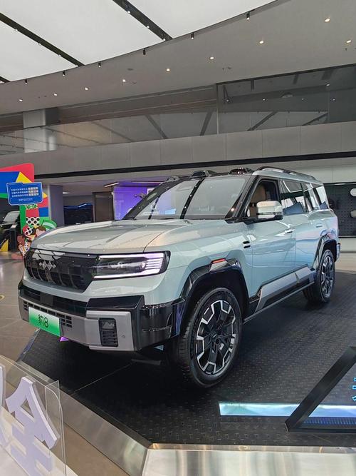 广州256比亚迪方程豹硬派越野的爆款，英菲尼迪35周年与你共成长